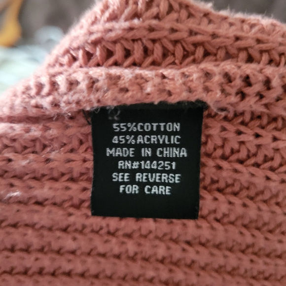 Chunky knit faux wrap sweater - Picture 8 of 8